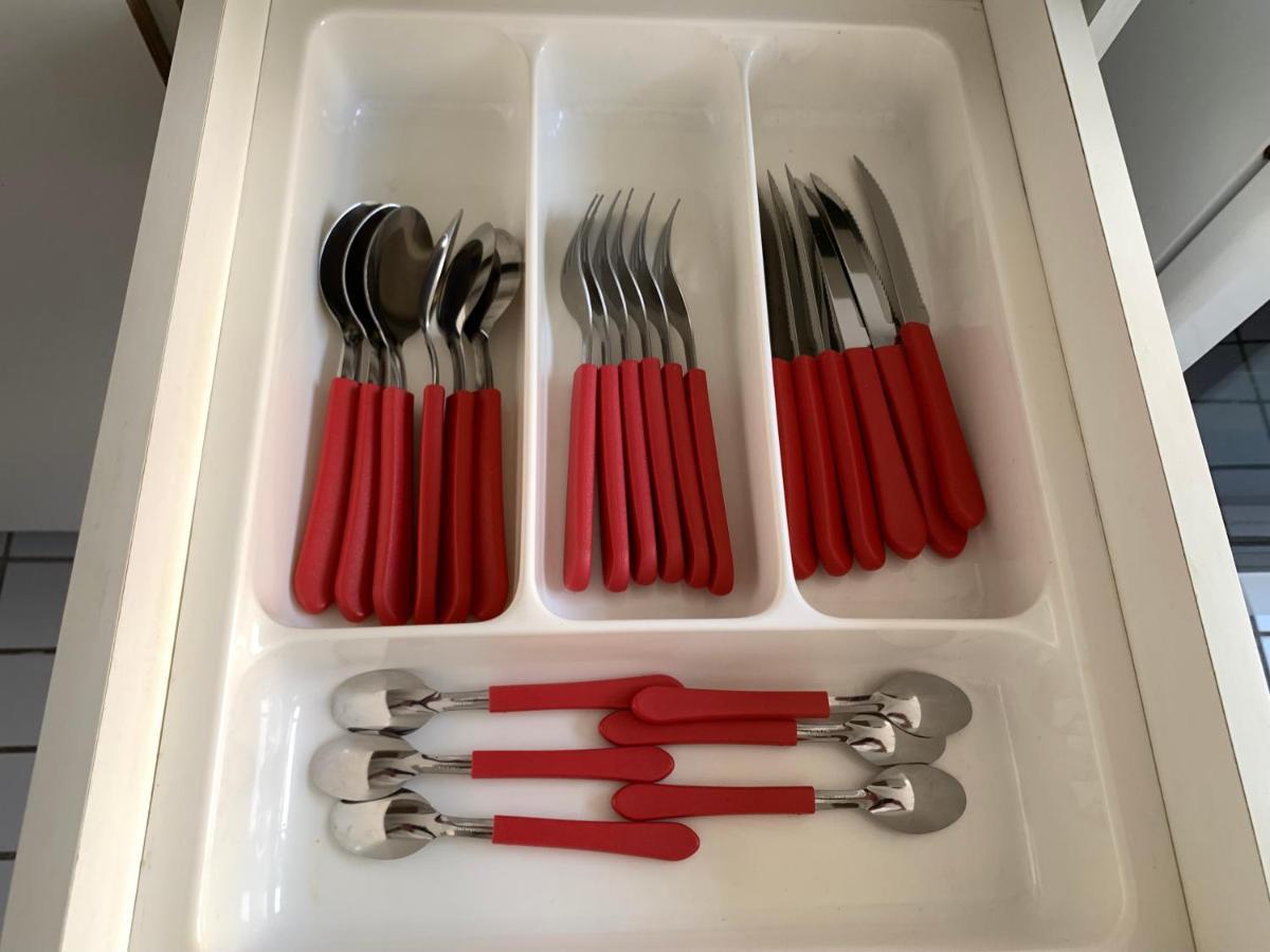 Apartamento Enseada グァルジャー エクステリア 写真